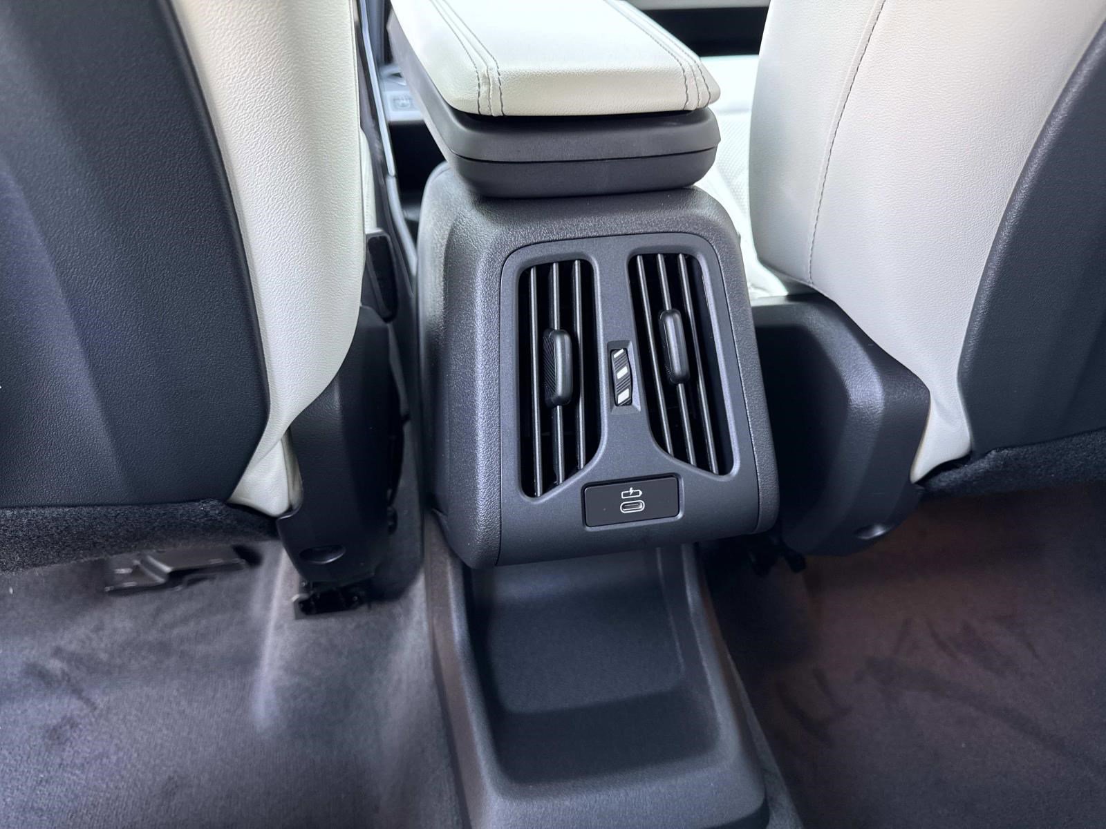2026 BMW X1 XDrive28i - Photo 16