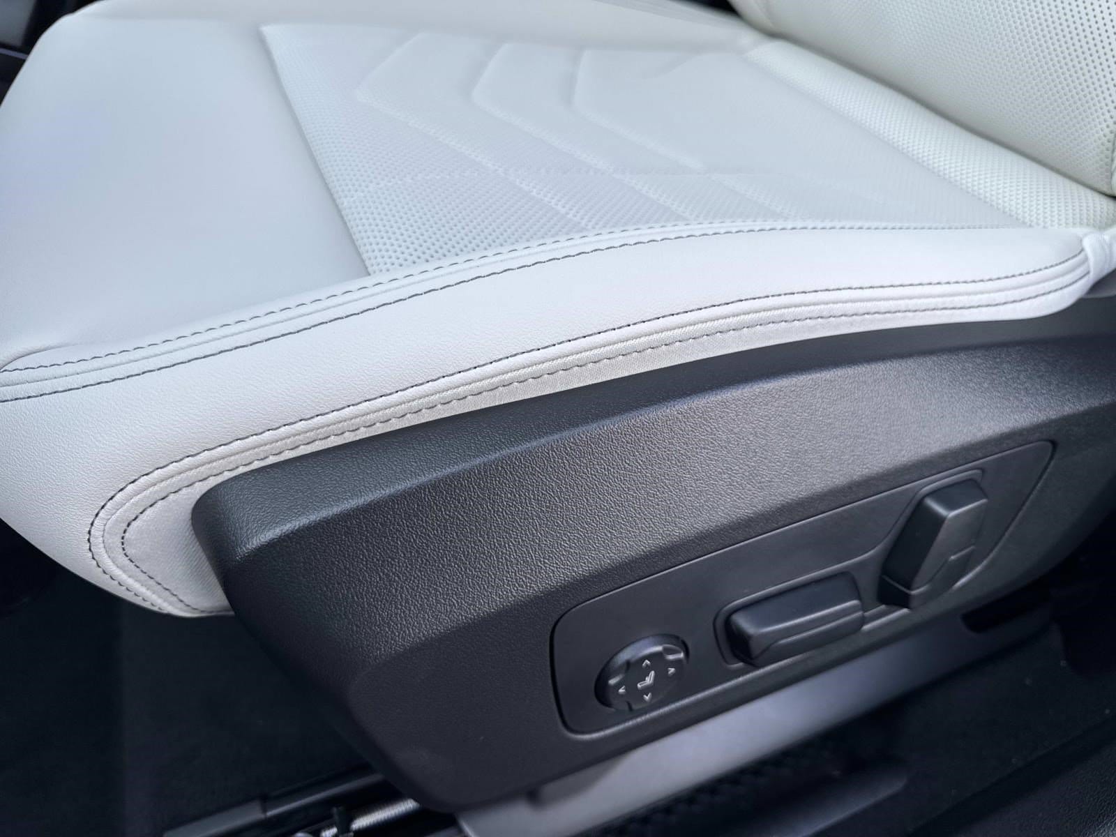 2026 BMW X1 XDrive28i - Photo 18