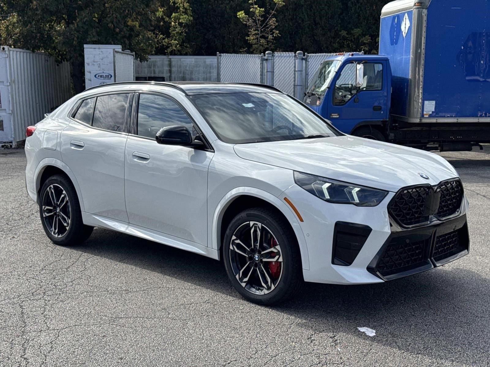 2026 BMW X2 28i - Photo 3