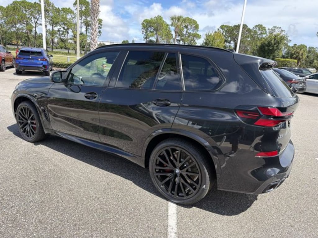 New 2026 BMW X5 M60i M60i Sports Activity Vehicle