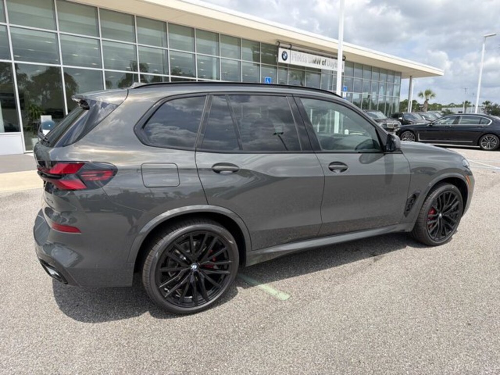 New 2026 BMW X5 xDrive40i xDrive40i Sports Activity Vehicle