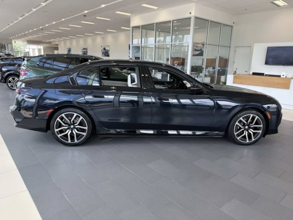 New 2026 BMW 7 Series 750e xDrive 750e xDrive Plug-In Hybrid