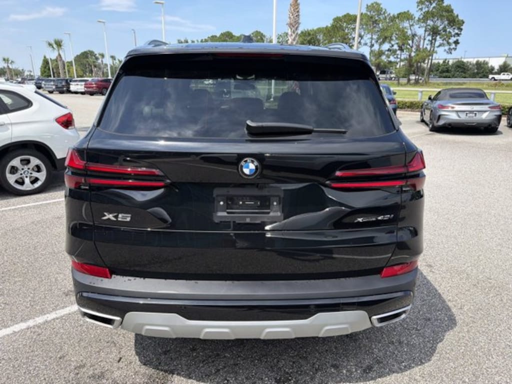 New 2026 BMW X5 xDrive40i xDrive40i Sports Activity Vehicle