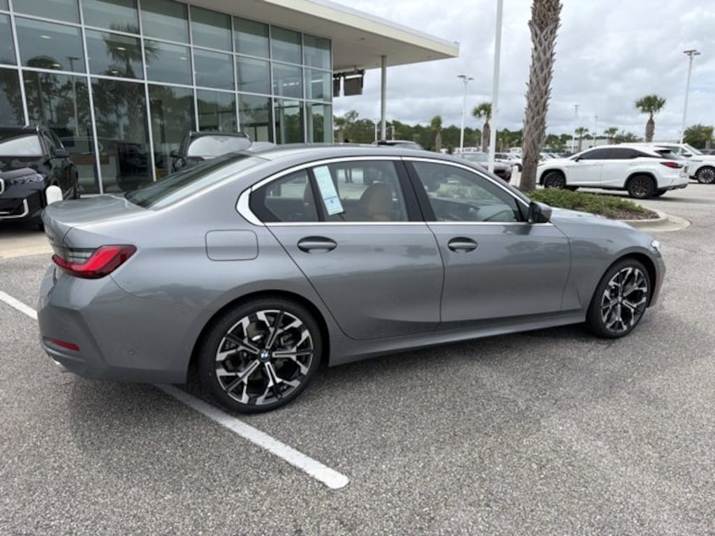 New 2026 BMW 3 Series 330i Sedan