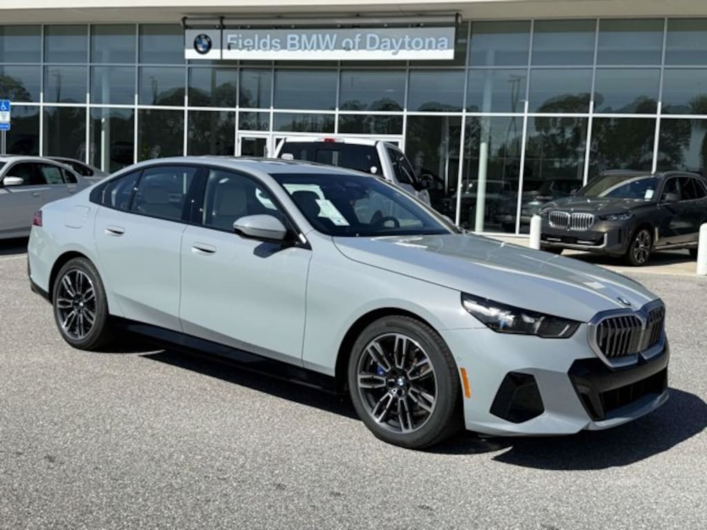New 2027 BMW 530i Sedan