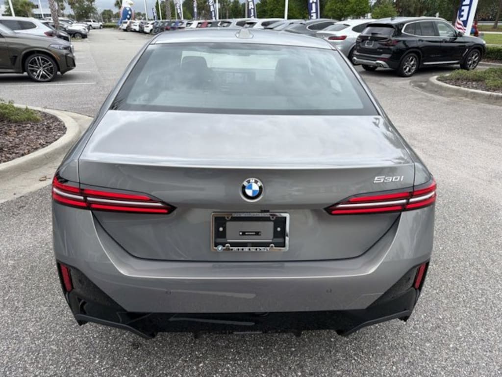 New 2026 BMW 530i Sedan
