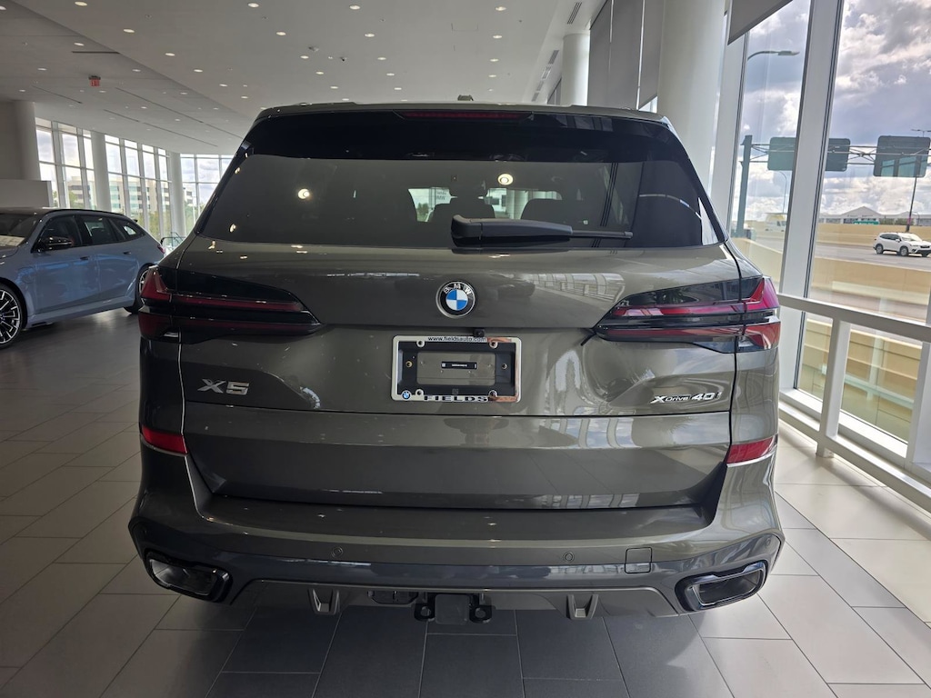 New 2026 BMW X5 xDrive40i SUV
