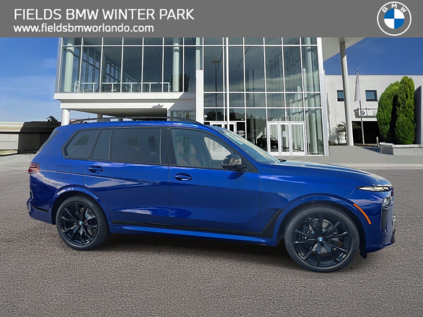2027 BMW X7 M60i SUV
