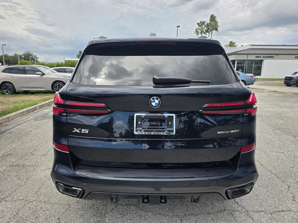 New 2026 BMW X5 sDrive40i SUV