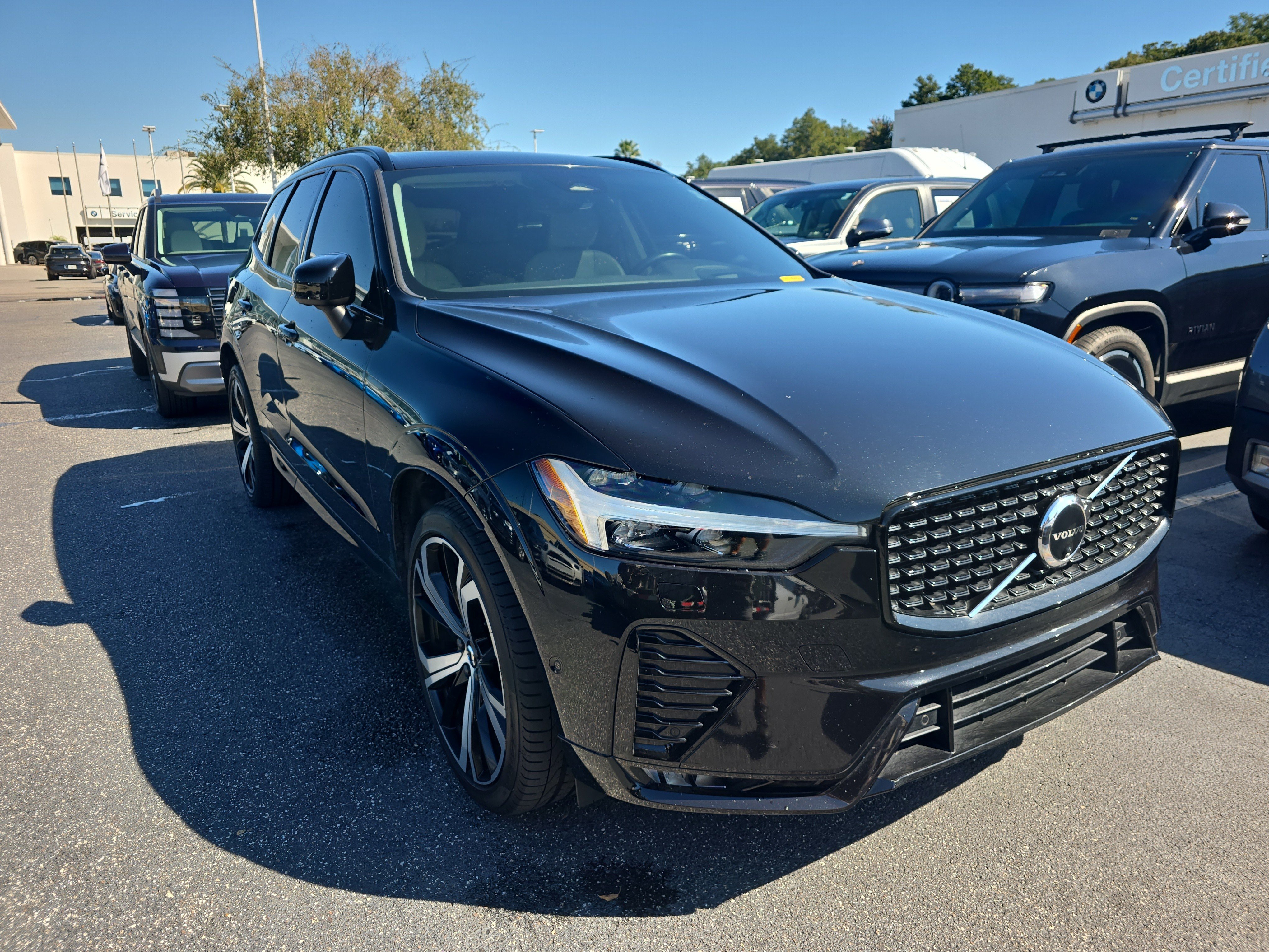 Used 2024 Volvo XC60 Ultimate Dark Theme B5 AWD Ultimate Dark Theme