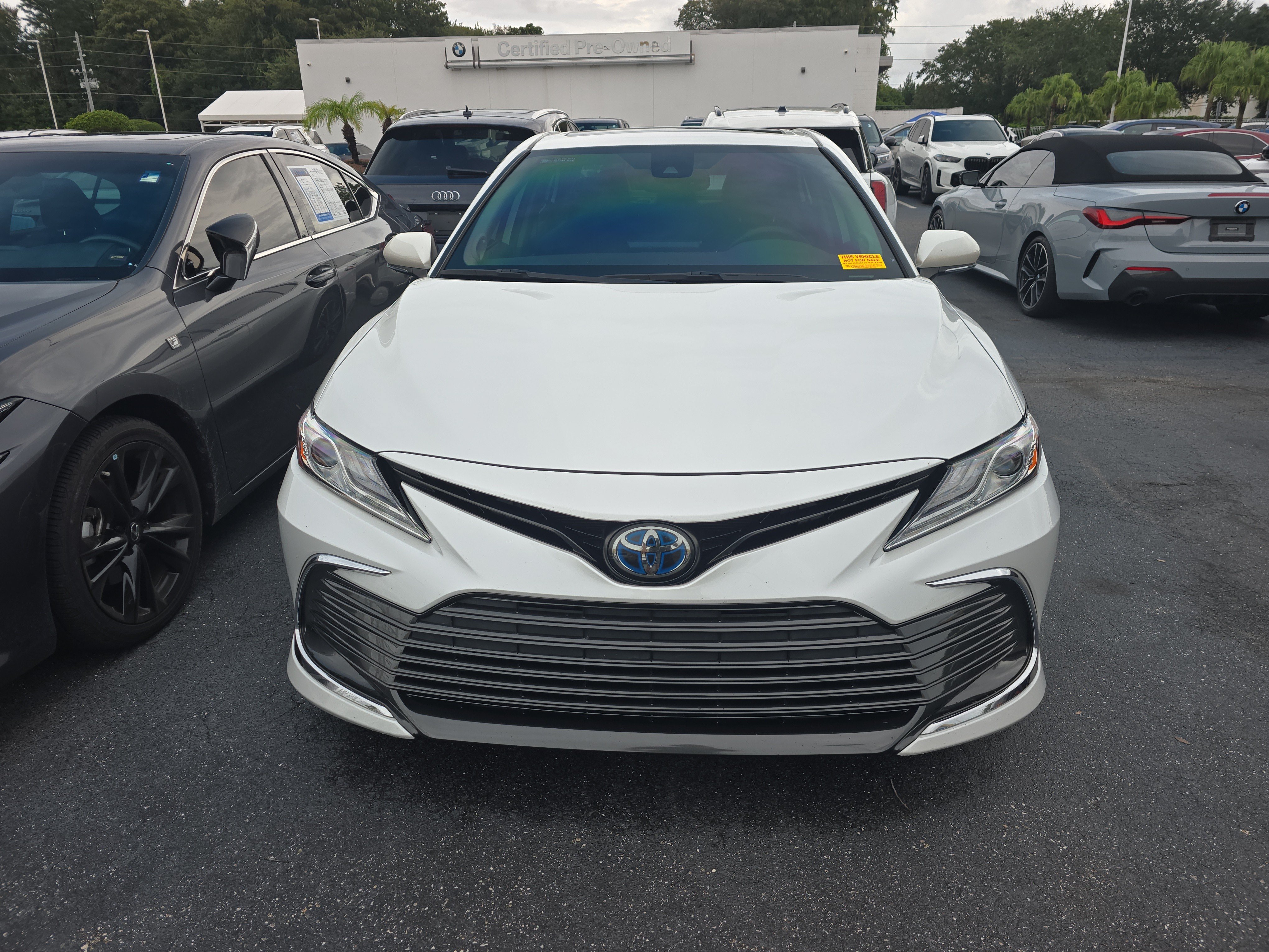 Used 2022 Toyota Camry Hybrid XLE Hybrid XLE CVT