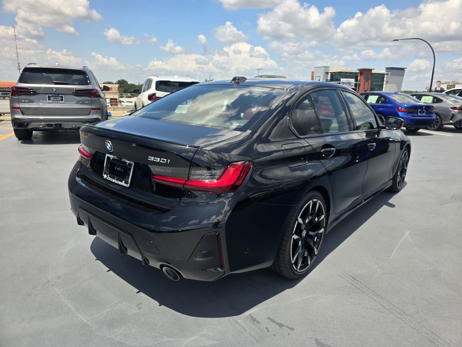 New 2026 BMW 330i Sedan