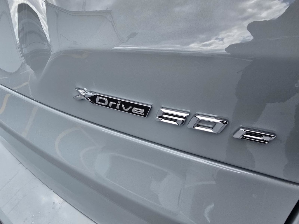 New 2026 BMW X5 PHEV xDrive50e SUV
