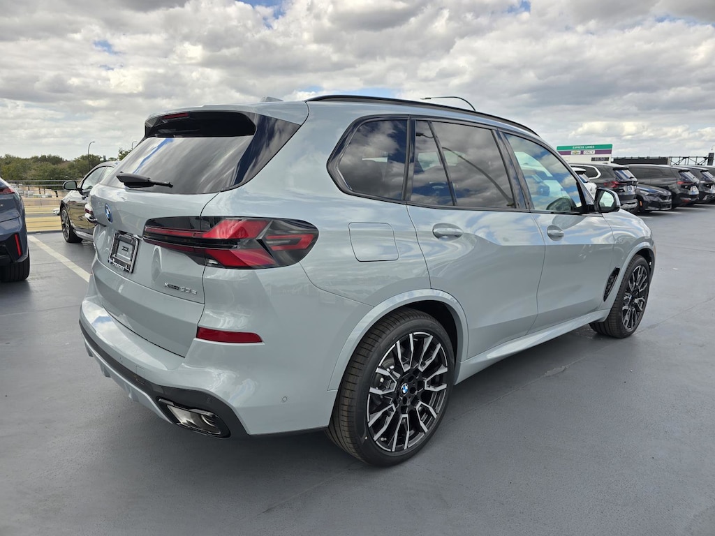 New 2026 BMW X5 PHEV xDrive50e SUV