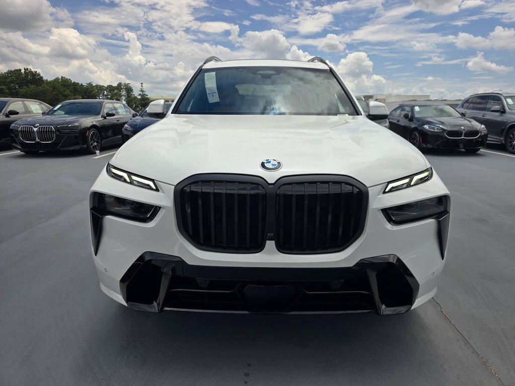 New 2027 BMW X7 xDrive40i SUV
