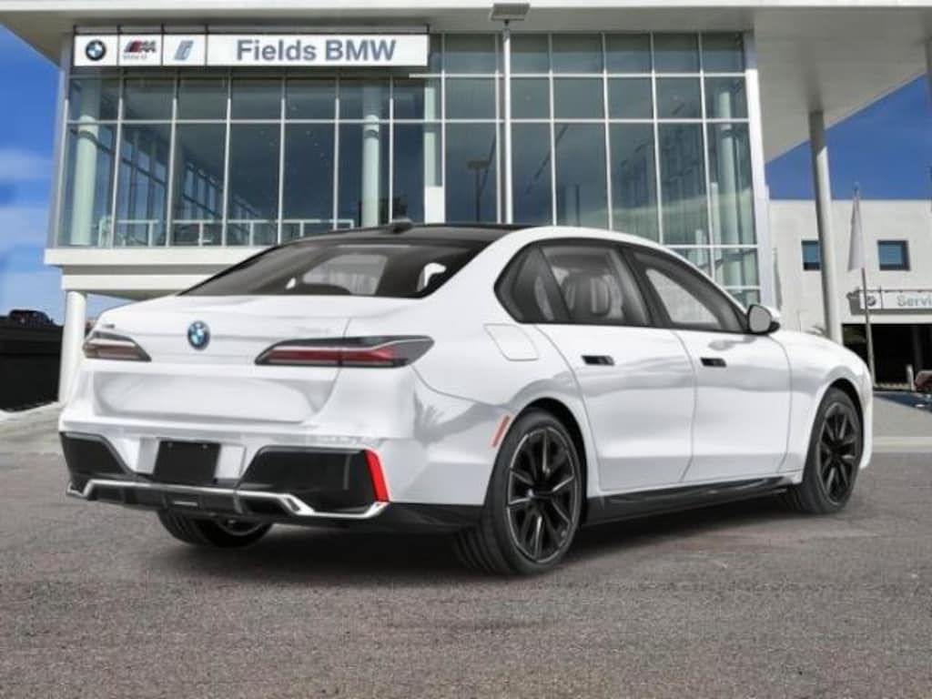 New 2026 BMW 750e xDrive Sedan