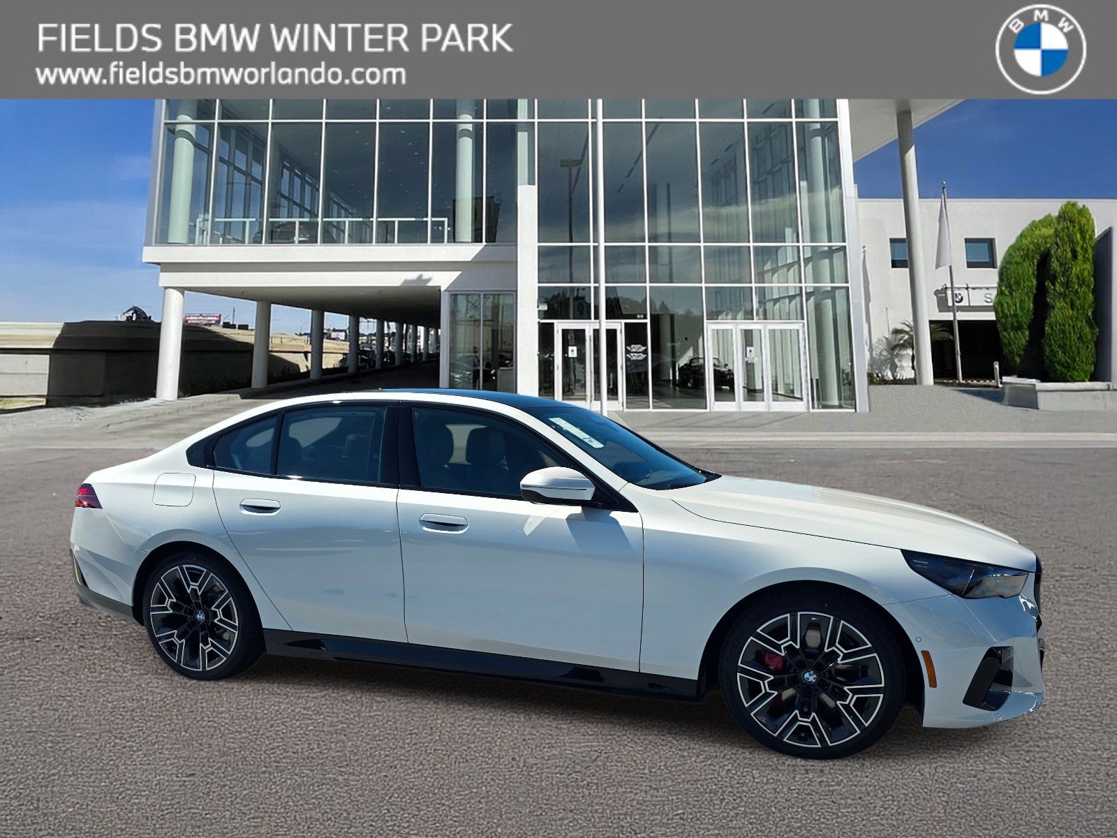 New 2027 BMW 550e xDrive Sedan
