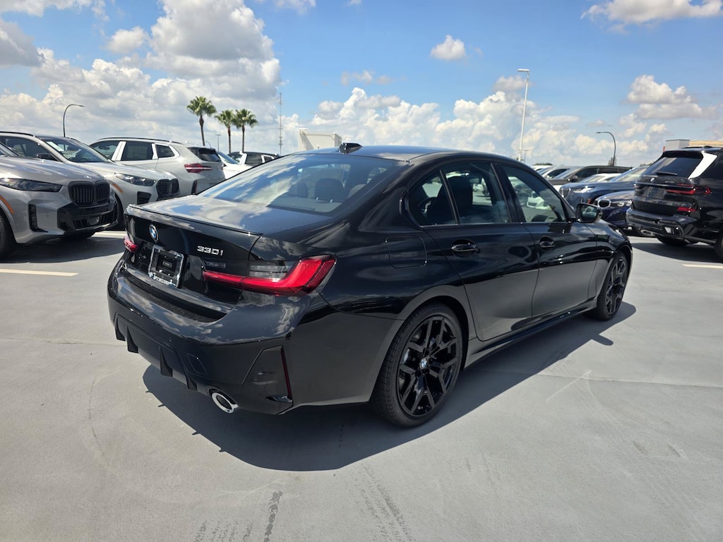 New 2026 BMW 330i Sedan