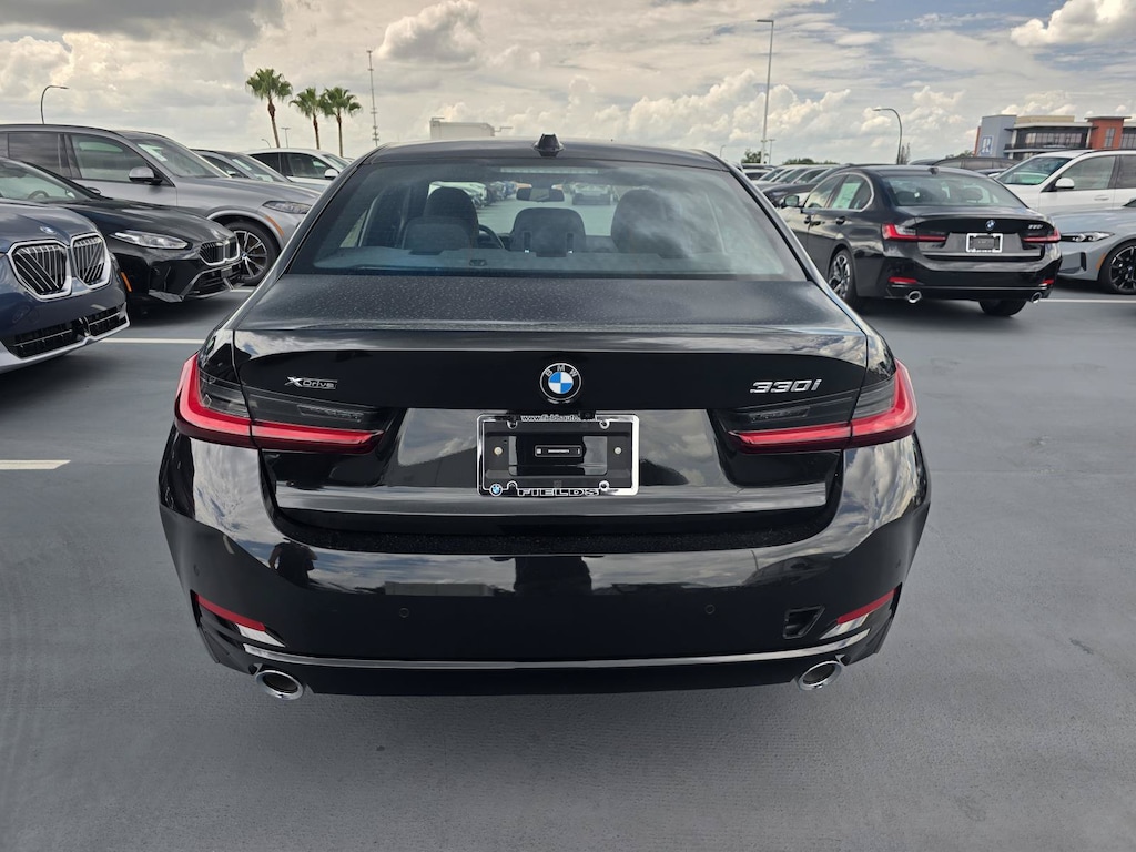 New 2026 BMW 330i xDrive Sedan