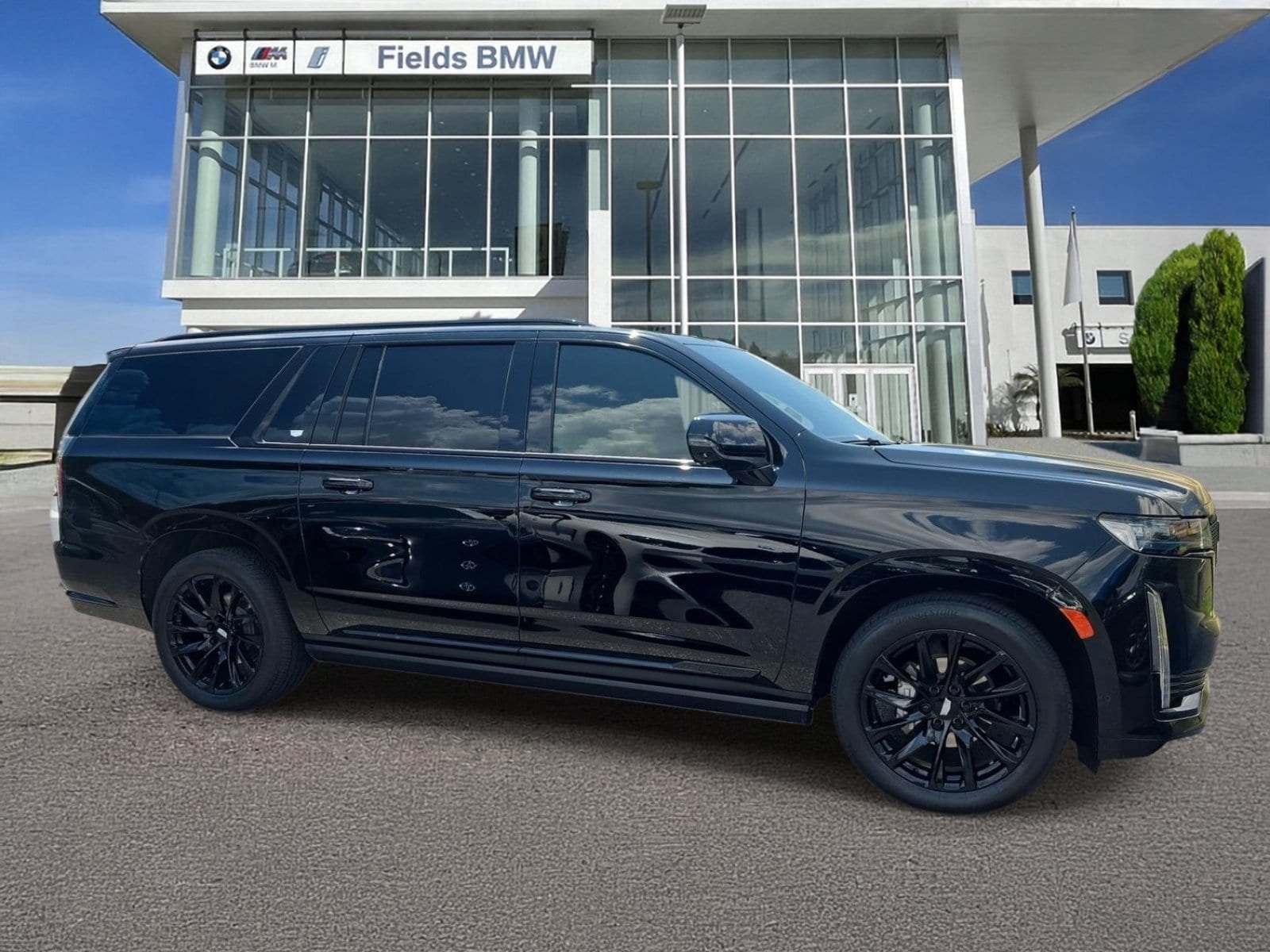 2024 Cadillac Escalade ESV