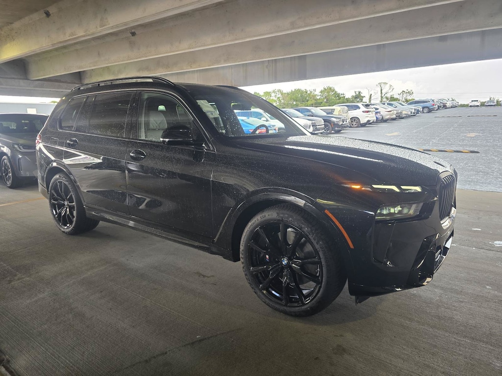 New 2027 BMW X7 xDrive40i SUV