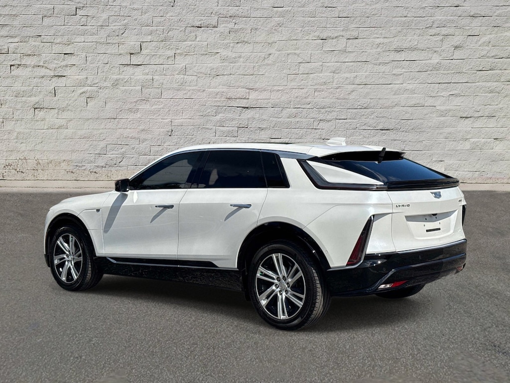 Certified 2024 CADILLAC LYRIQ Tech SUV