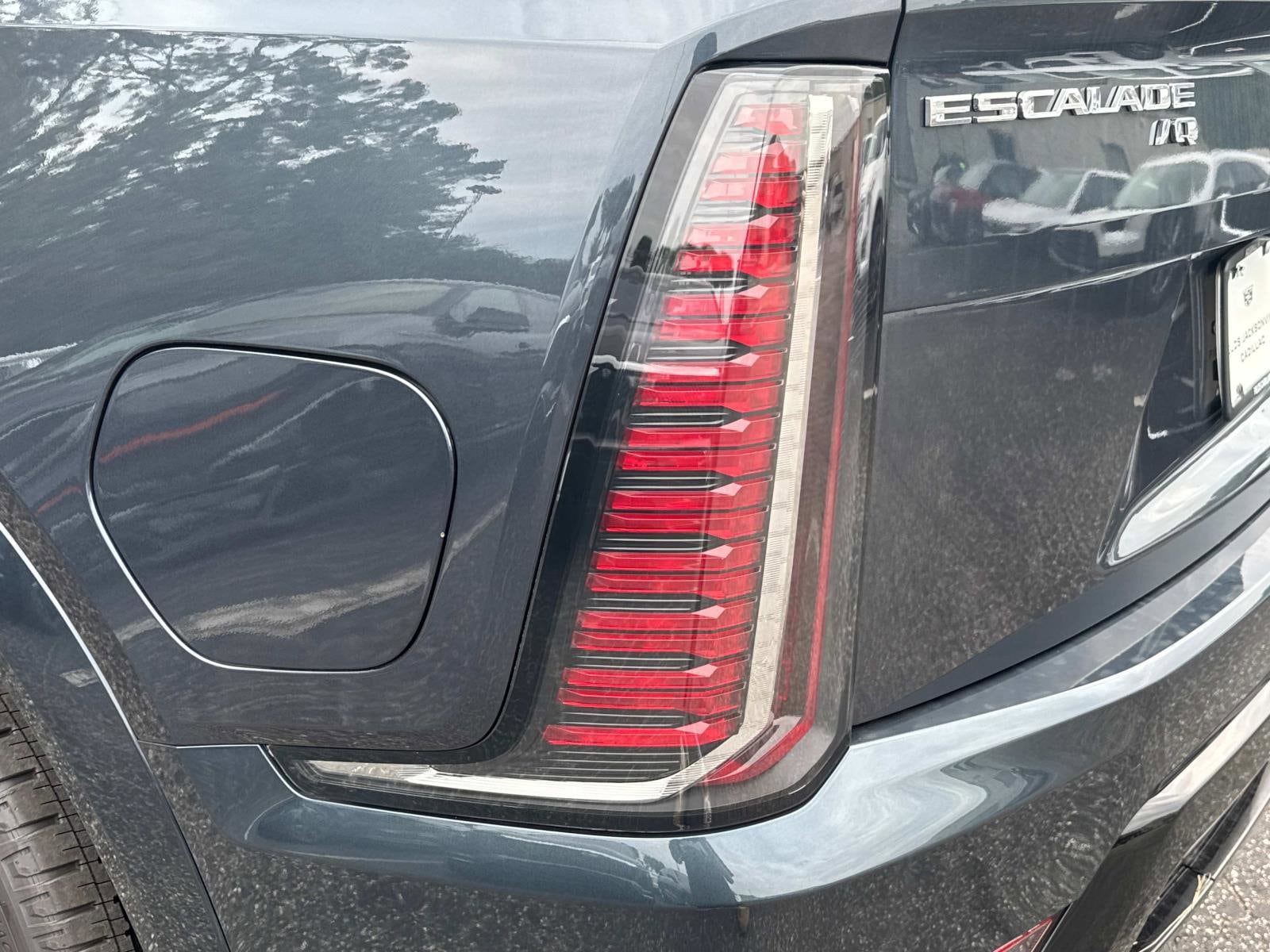 2025 Cadillac Escalade IQ Luxury 1 - Photo 10