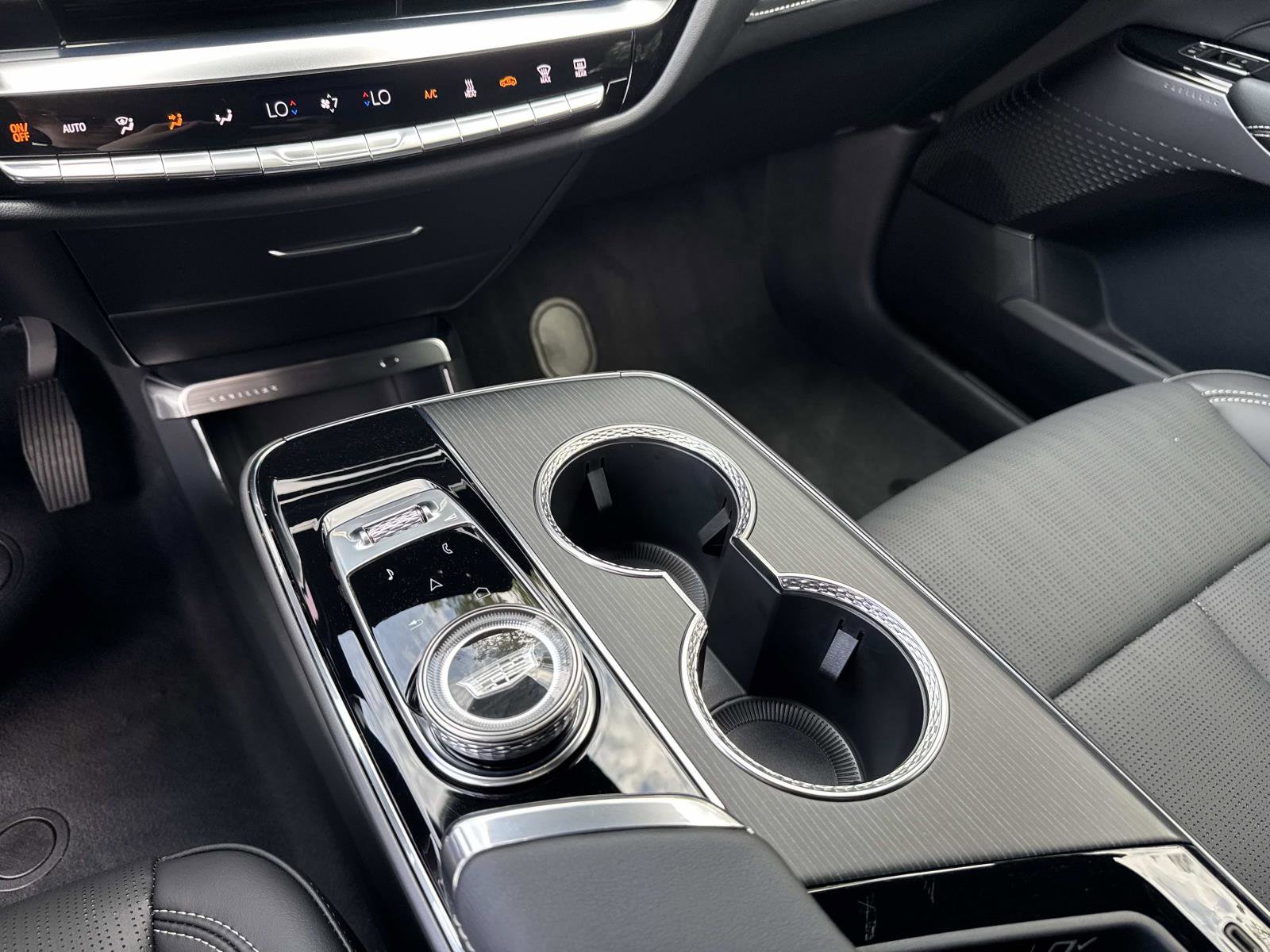2026 Cadillac LYRIQ Sport - Photo 16