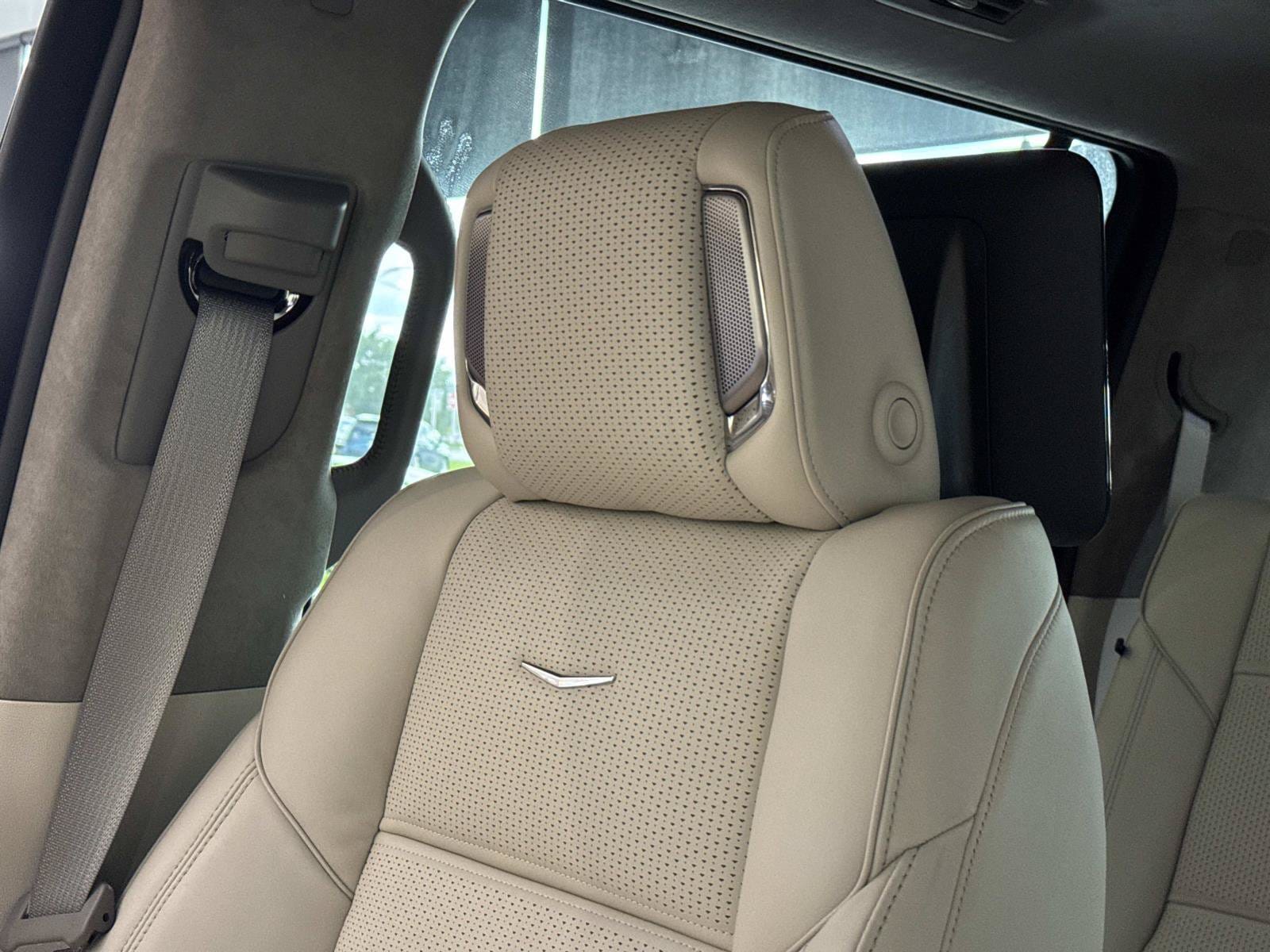 2026 Cadillac Escalade ESV Platinum Sport - Photo 21