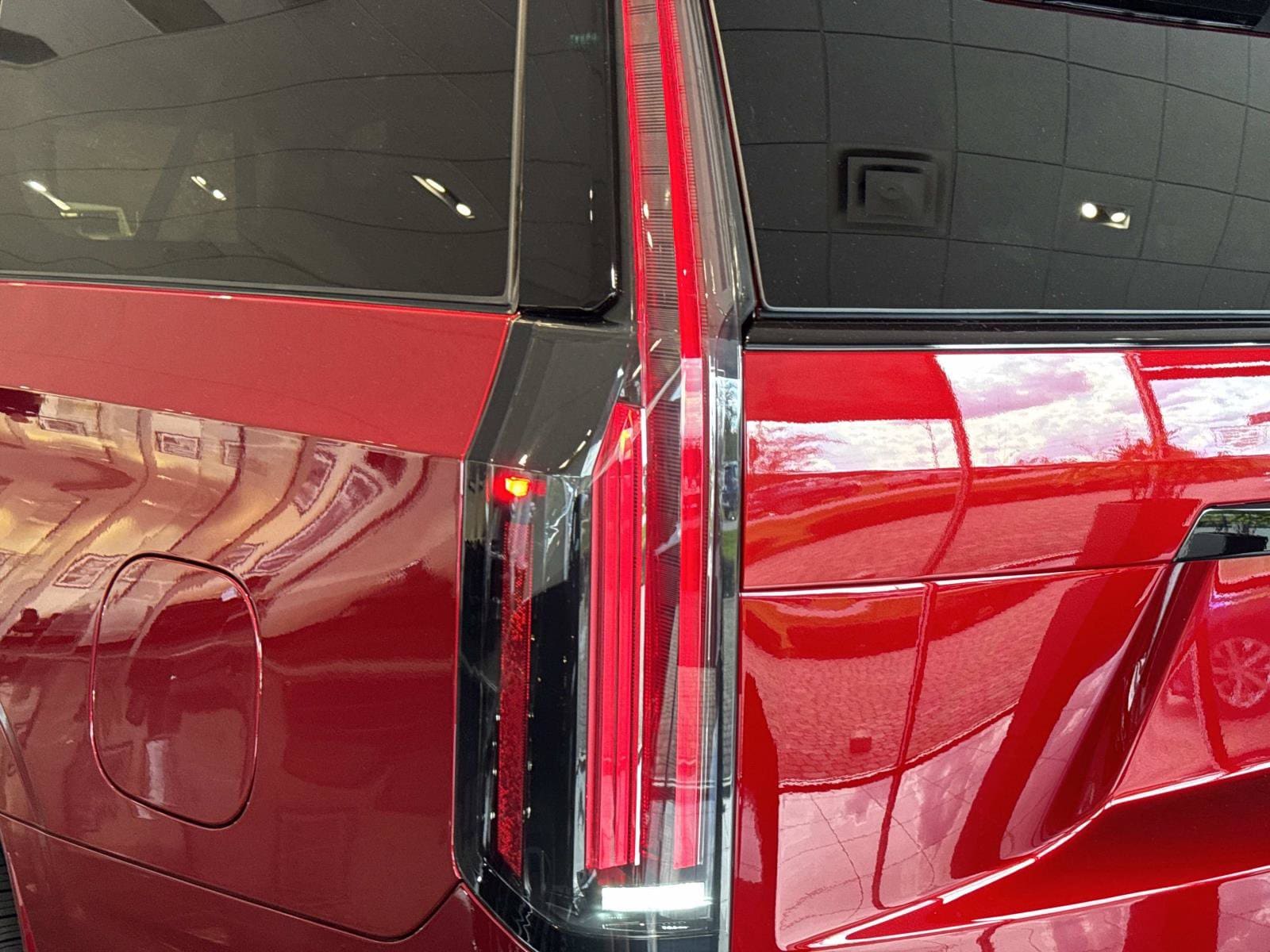2026 Cadillac Escalade ESV Platinum Sport - Photo 10