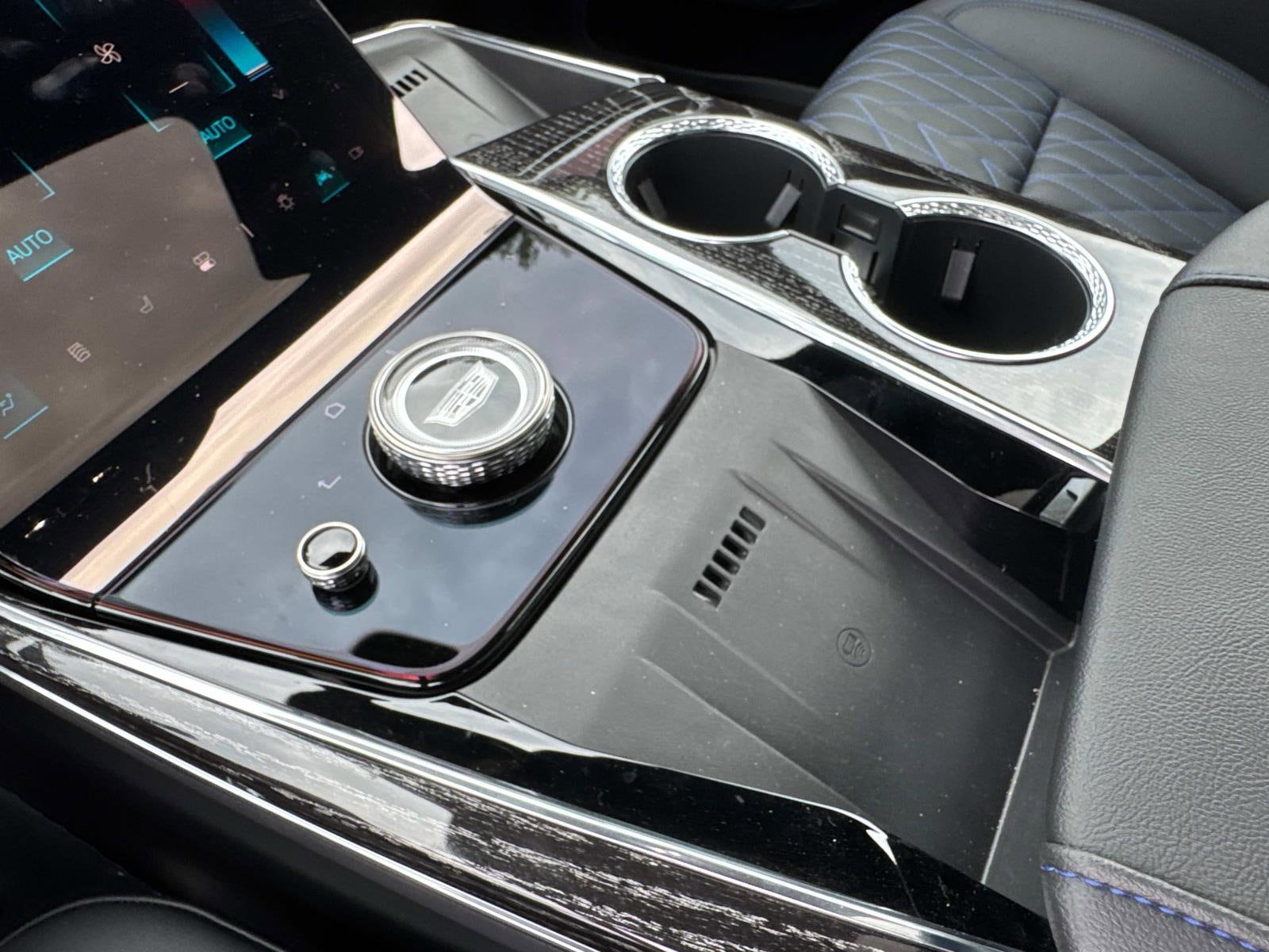 2025 Cadillac Escalade IQ Luxury 1 - Photo 20
