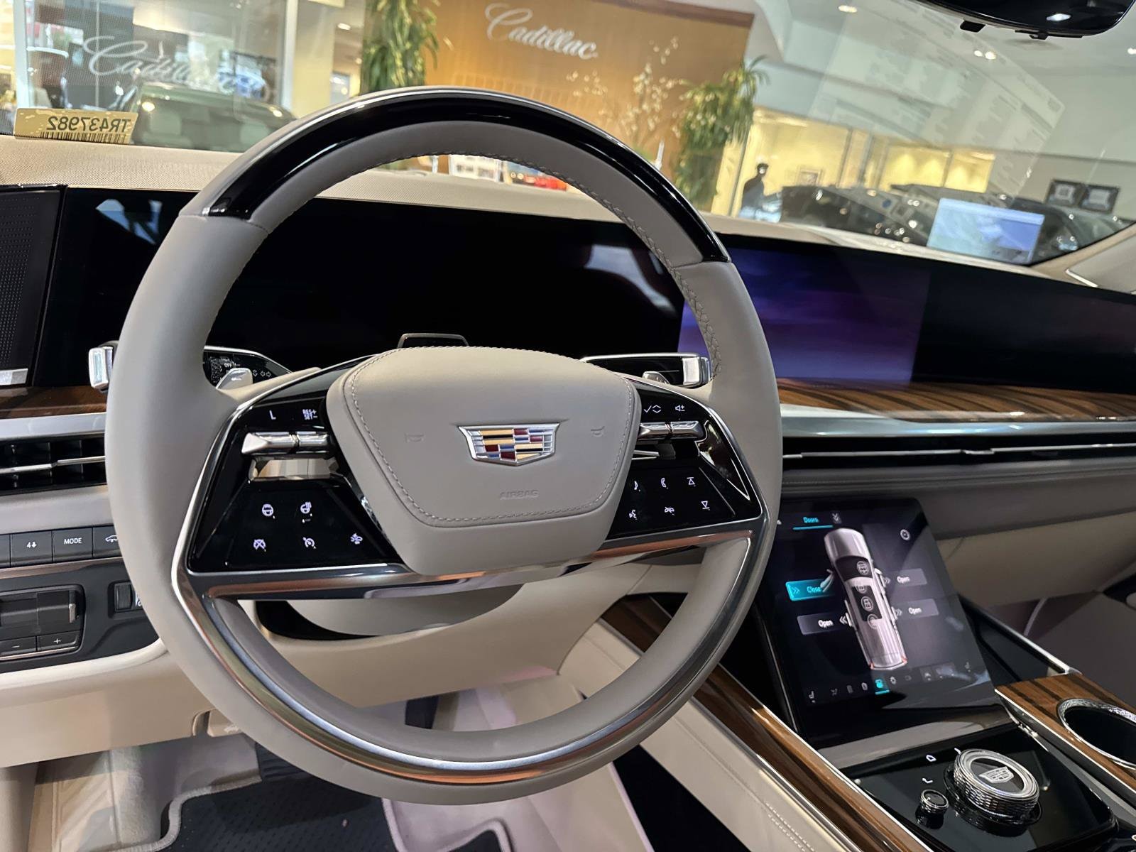2026 Cadillac Escalade ESV Platinum Sport - Photo 14