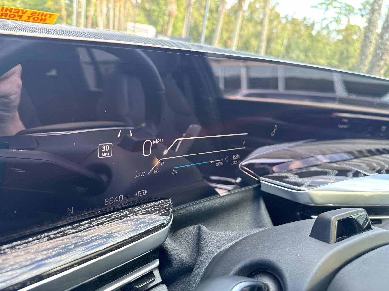 2025 Cadillac Escalade IQ Sport 1 - Photo 31