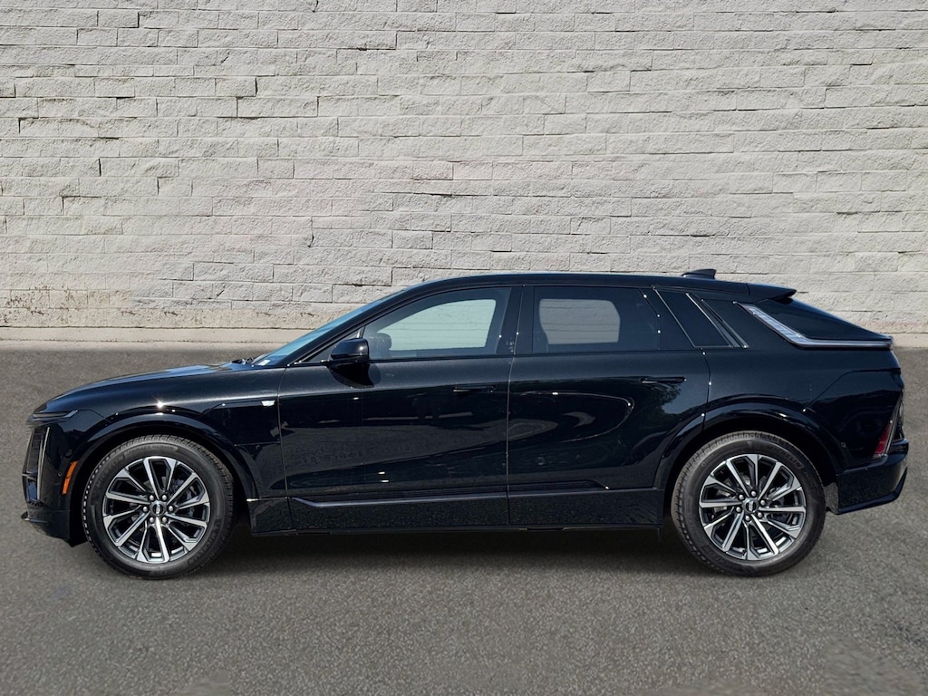 New 2026 CADILLAC LYRIQ Premium Sport SUV