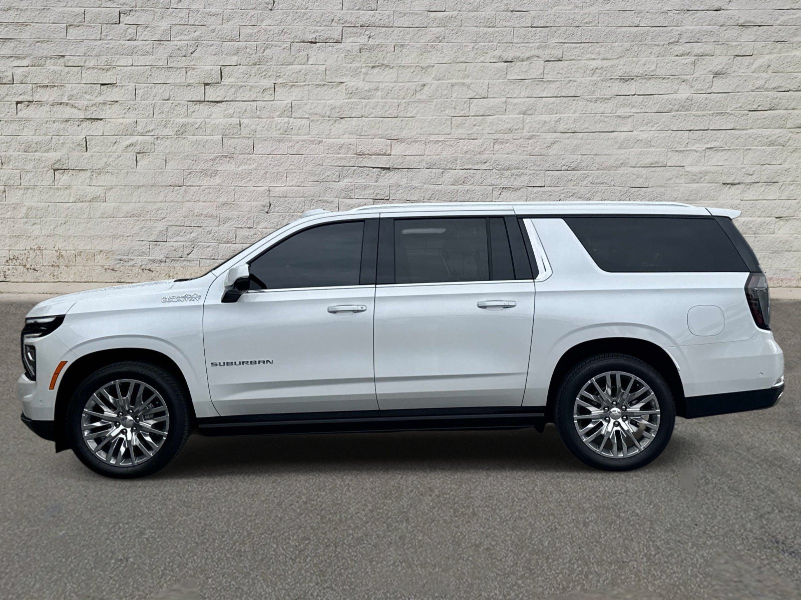Used 2025 Chevrolet Suburban High Country SUV