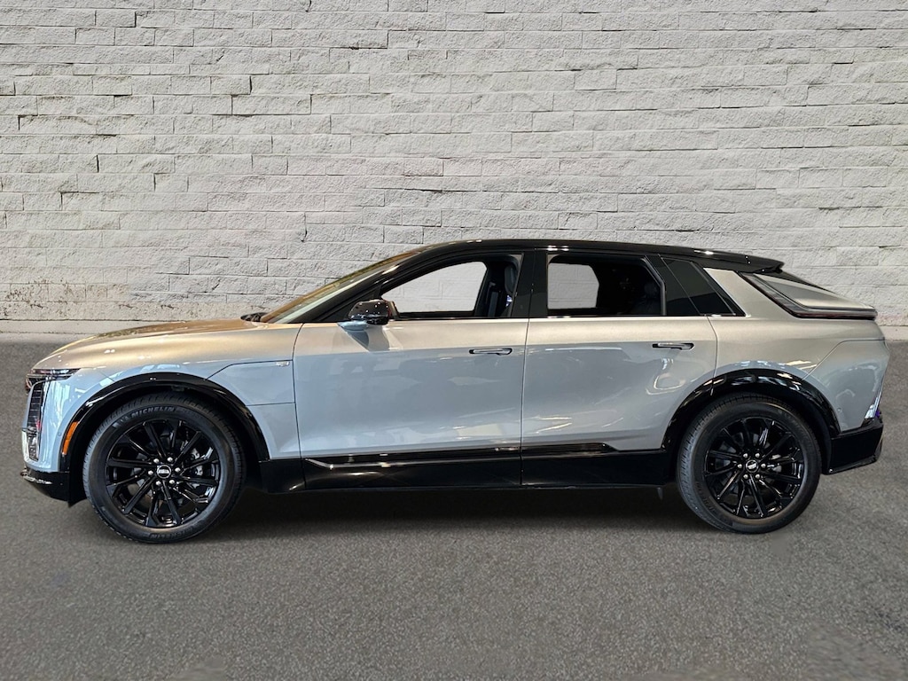 New 2026 CADILLAC LYRIQ Sport SUV