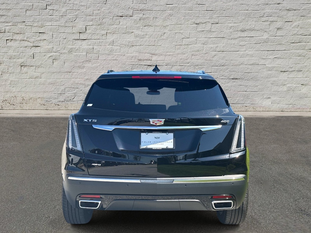 Used 2025 CADILLAC XT5 Sport SUV