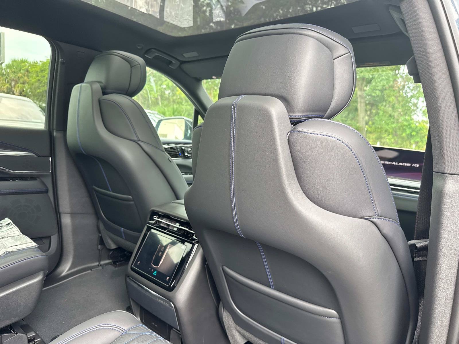 2025 Cadillac Escalade IQ Luxury 1 - Photo 29