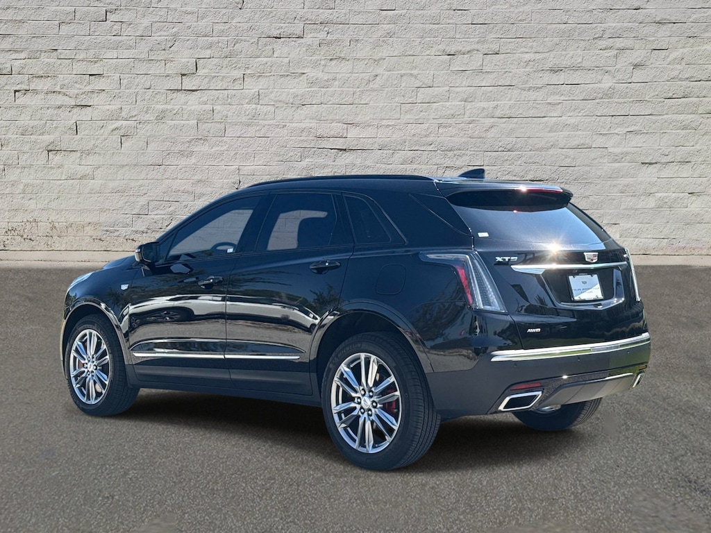 Used 2025 CADILLAC XT5 Sport SUV