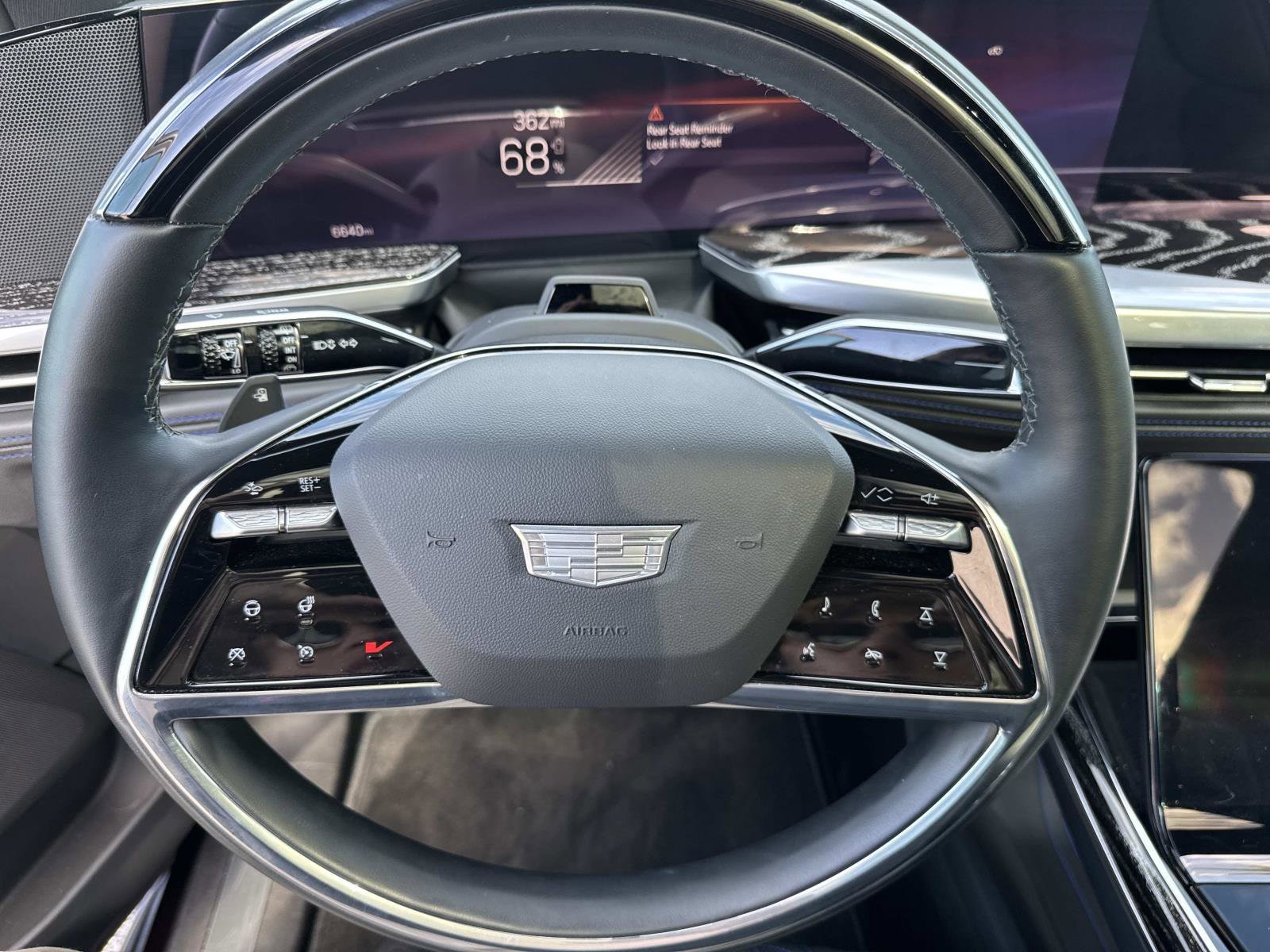 2025 Cadillac Escalade IQ Sport 1 - Photo 28