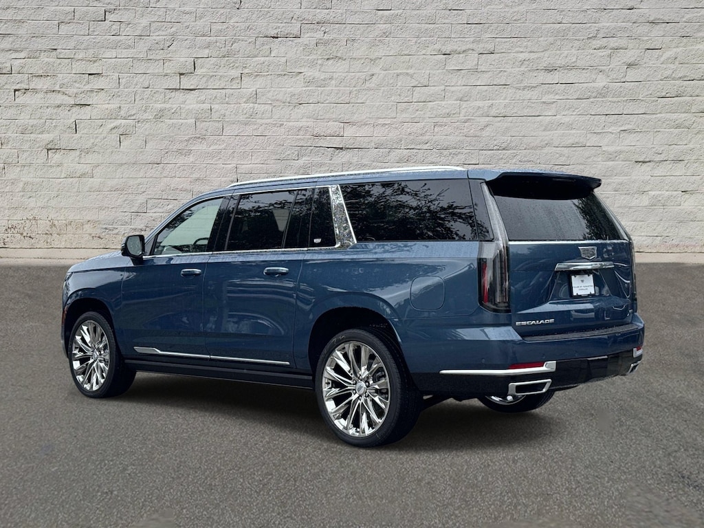 New 2026 CADILLAC Escalade ESV Luxury SUV