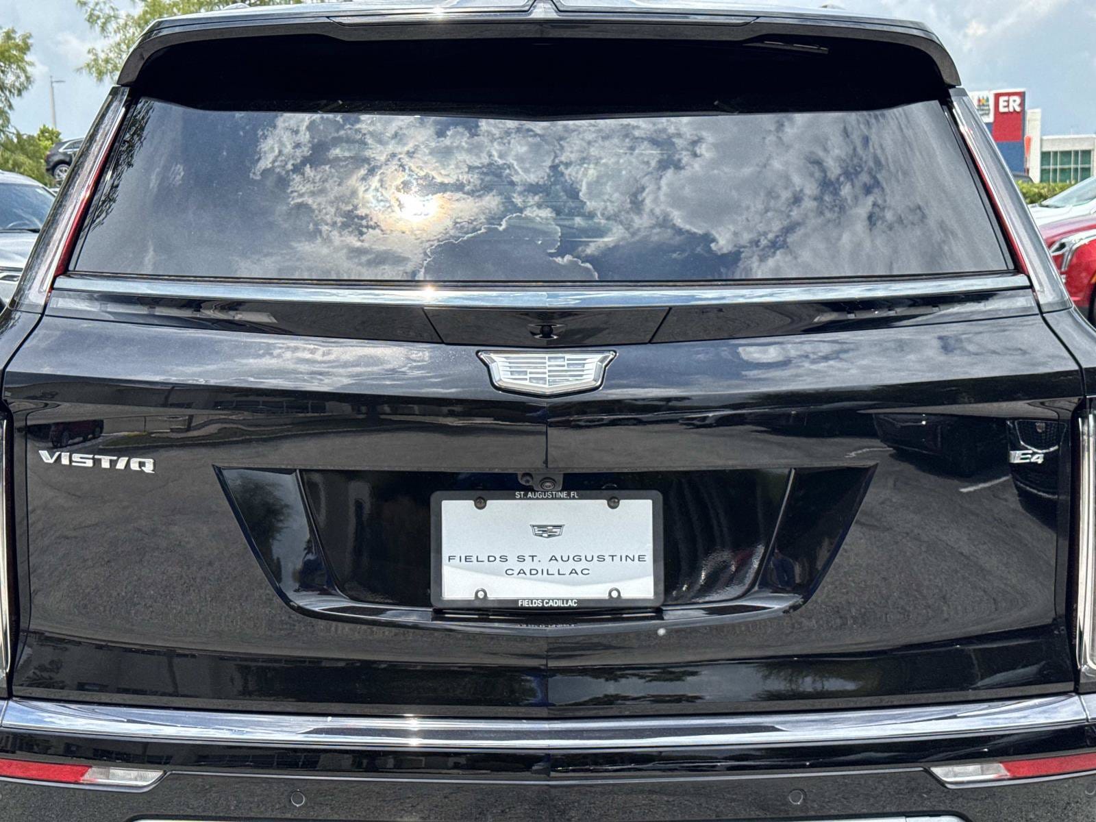 2027 Cadillac VISTIQ Sport - Photo 10