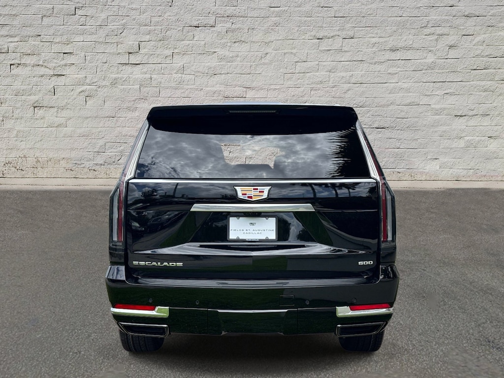 New 2026 CADILLAC Escalade Luxury SUV