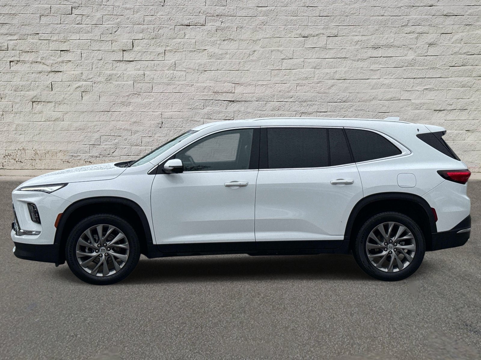 Used 2026 Buick Enclave Preferred SUV
