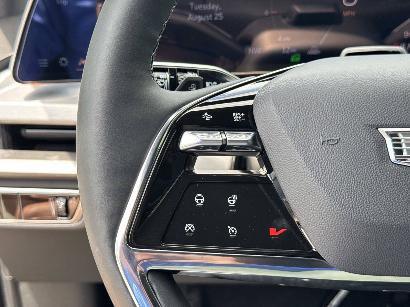 2027 Cadillac VISTIQ Sport - Photo 17