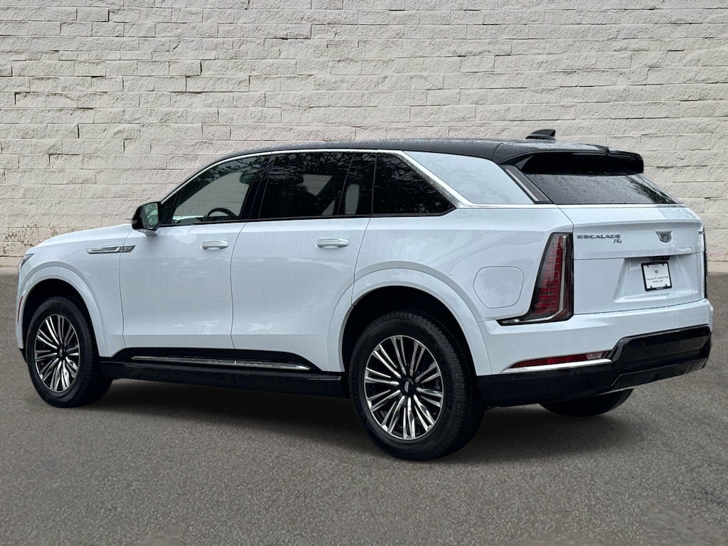 New 2026 CADILLAC ESCALADE IQ Luxury SUV