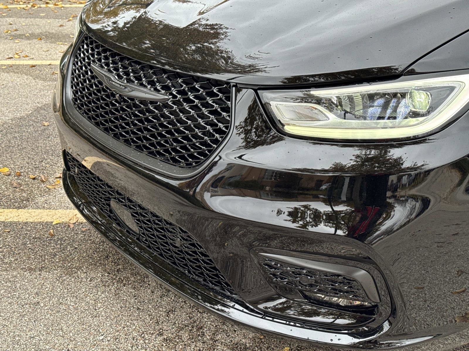 2026 Chrysler Pacifica Select - Photo 10