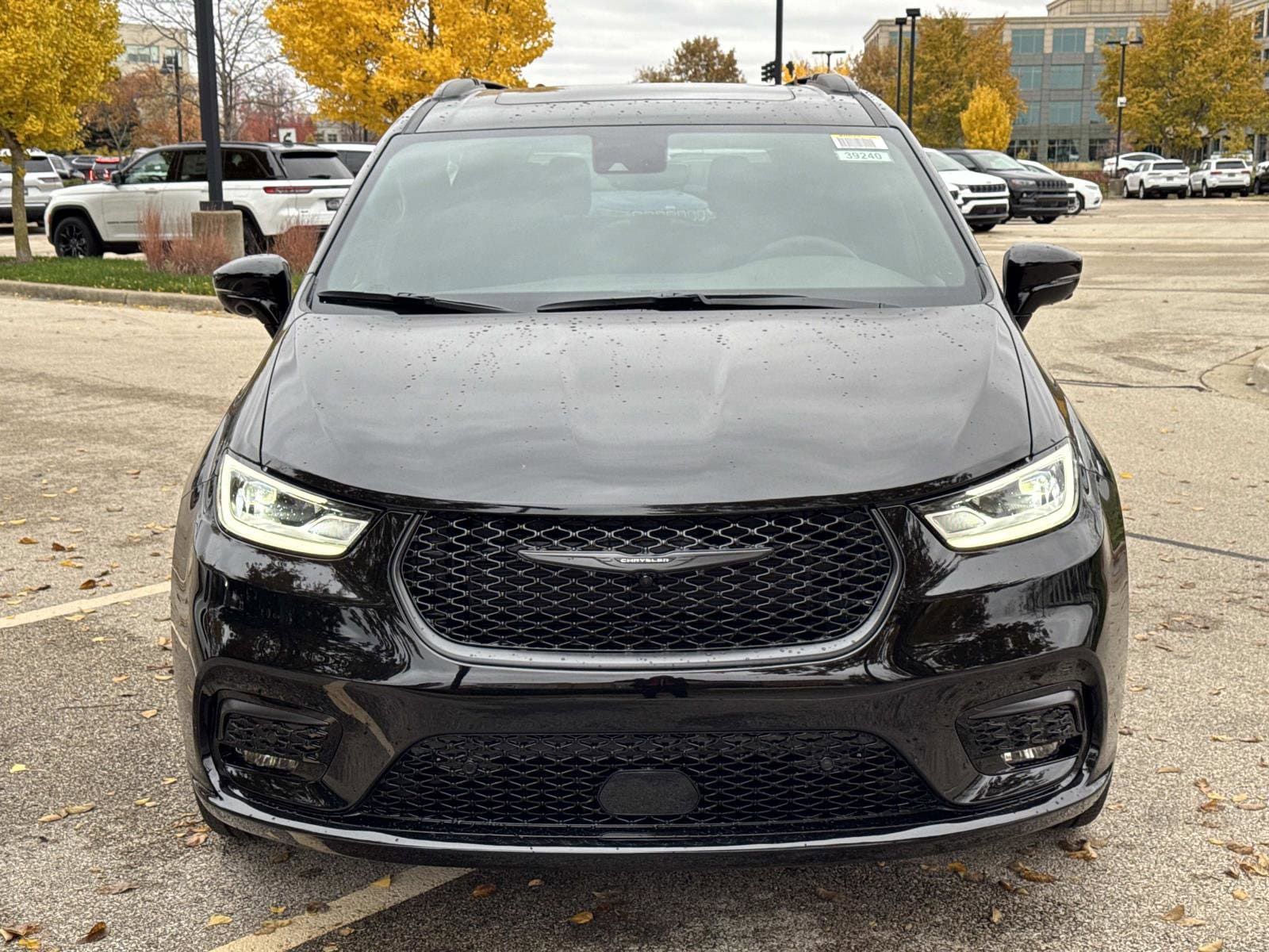 2026 Chrysler Pacifica Select - Photo 2