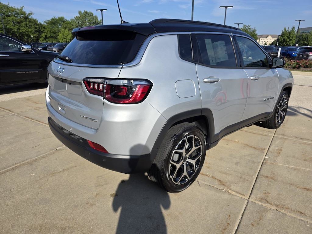 New 2026 Jeep Compass LIMITED 4X4 Sport Utility