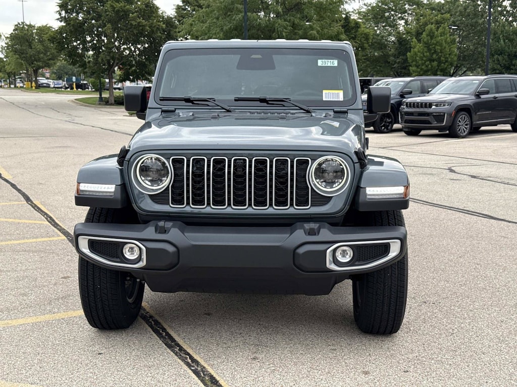 New 2026 Jeep Wrangler 4-DOOR SAHARA Sport Utility